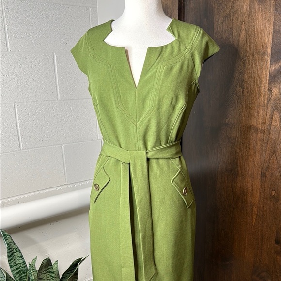 Green Sheath Mini Dress with Tie Front and Flutter Cap Sleeves - Picture 2 of 9